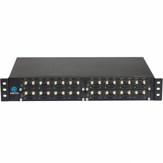 Passerelle VoIP GSM (32 GSM) UC2000-VG-32G