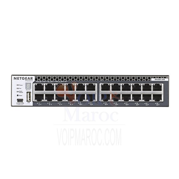 Switch manageable et stackable 24 x 10 Gigabit demi-largeur avec 24 x 10 Gigabit cuivre et 4 x SFP+ partagés Niveau 3 XSM4324CS