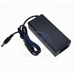ADAPTATEUR D'ALIMENTATION 12V/5A PROFESSIONNEL D2848