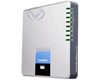 Passerelle 4 ports FXO pour 4 lignes RTC
Le SPA400 permet de connecter jusqu'à 4 ligens analogiques à un réseau de VoIP. Intégrant une application de messagerie vocal, le SPA400 utilise les multiples lignes analogiques existantes et dirige automatiquement les appels vers et depuis votre poste.